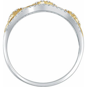 Elegant Diamond Chain Link Ring