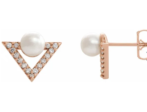 Freshwater Cultured Pearl & .20ct Diamond Earrings